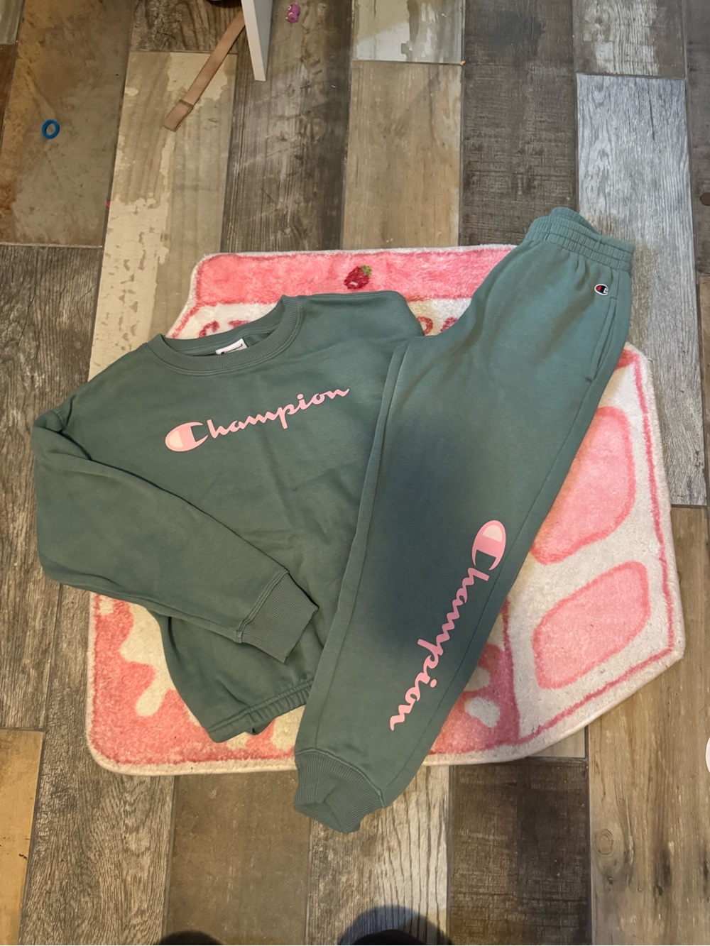Champion Kids Green Sweatshirt & Joggers with Pink Logo